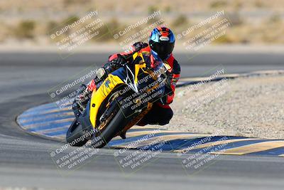 media/Jan-09-2022-SoCal Trackdays (Sun) [[2b1fec8404]]/Turn 11 (935am)/